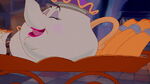 Beauty-and-the-beast-disneyscreencaps.com-4636