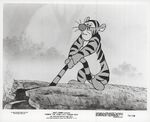 WinnieThePoohAndTiggerTooLobbyCard11