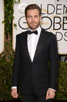 Chris Pine arrives at the 71st annual Golden Globes in January 2014.