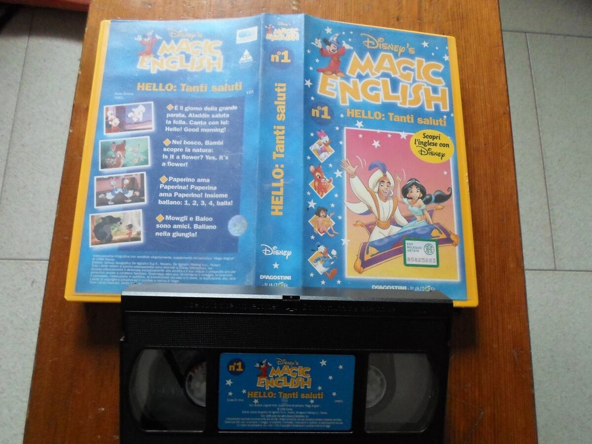 UU-2293 ■送料込■ ディズニー MAGIC ENGLISH FAMILY 家族 小学生 教育 英語 英会話 授業 DVD 音楽 MUSIC ●記録面傷無し/くKOら