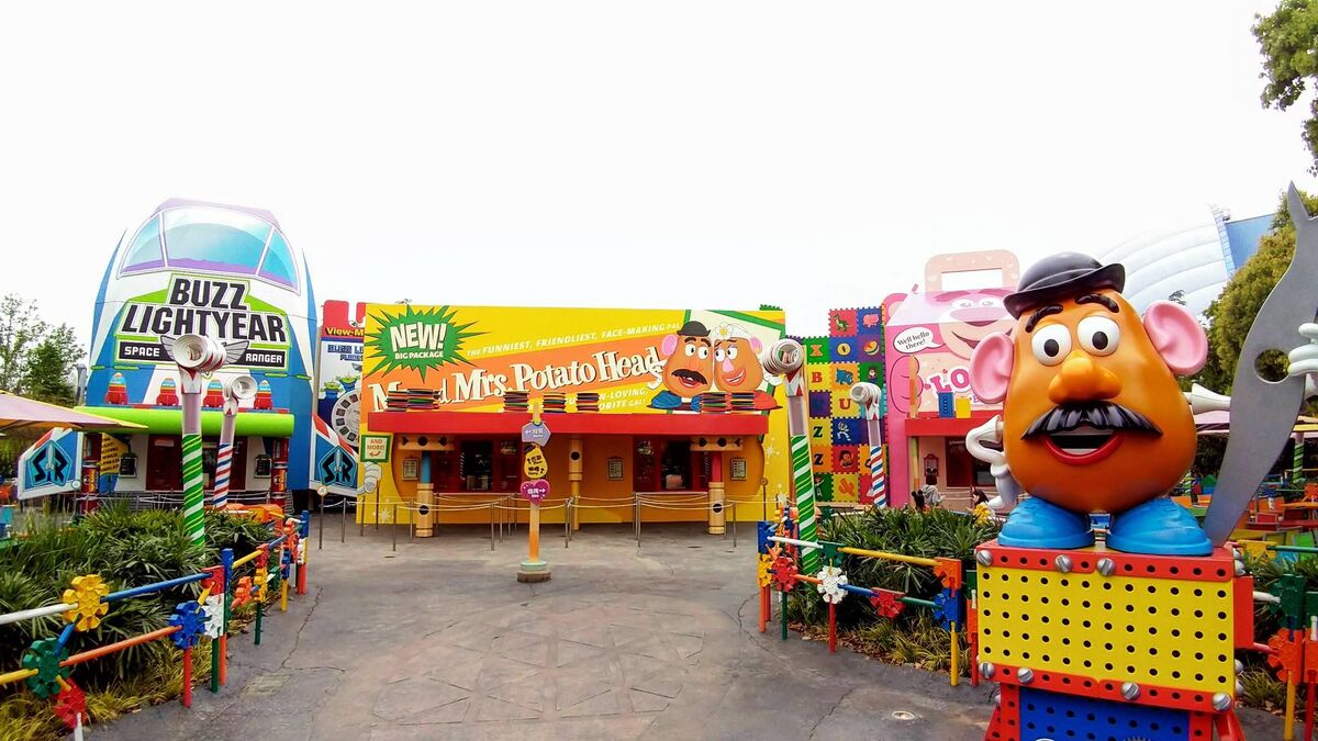 Toy Box Cafe Disney Wiki Fandom