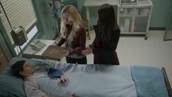 Once Upon a Time - 6x21 - The Final Battle Part 1 - Henry in Hospital.jpg