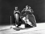 AliceInWonderland1951LiveActionReference8.jpg (533 Кб) AliceInWonderland1951LiveActionReference8