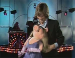 Kris Kristofferson with Miss Piggy on The Muppet Show.