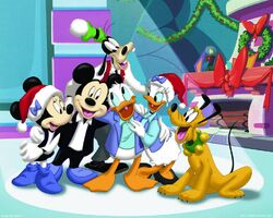 MickeyChristmas2.jpg