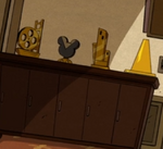 Close-up of the Mickey award in "The Duck Knight Returns!"