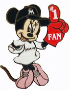 Miami Minnie Pin