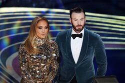 Chris Evans & Jennifer Lopez 91st Oscars.jpg