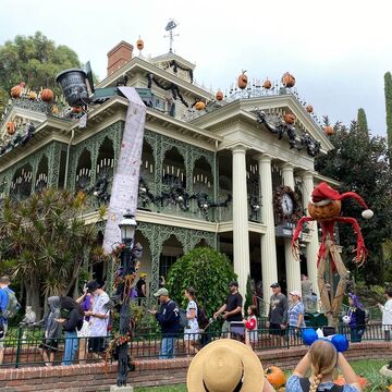 Disneyland Haunted Mansion Nightmare Before Christmas 2022 Haunted Mansion Holiday | Disney Wiki | Fandom