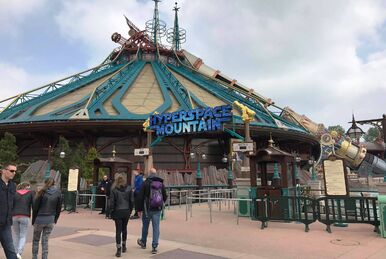Disneyland's Space Mountain nearly had 4 outdoor coaster tracks and another  name – Orange County Register
