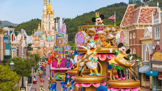 Disney Friendtastic Parade