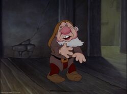 Apsik postać z filmu Królewna Śnieżka i siedmiu krasnoludków