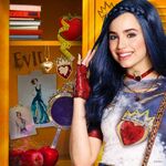 Descendants 2 Evie Locker