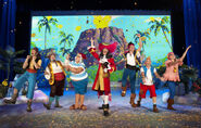 Disney-Junior-Live-Pirate-and-Princess-Adventure-Jake and the neverland gang02