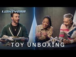 Lightyear - Toy Unboxing