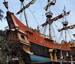 Captain Hook's pirate ship — Stock Editorial Photo © Siempreverde