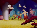 Fantasia-disneyscreencaps.com-8875