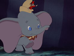 Dumbo postać