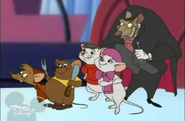 Jaq y Gus con Bernardo, Miss Bianca y Rátigan en el episodio de House of Mouse, "House of Scrooge"