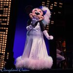 Minnie in Mickey's Christmas Big Band at Disneyland Park in 2017