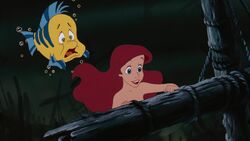 Jogos de Pintar Princesa Ariel Disney Desenhos animados Video infantil  Brinquedos para crianças kids 