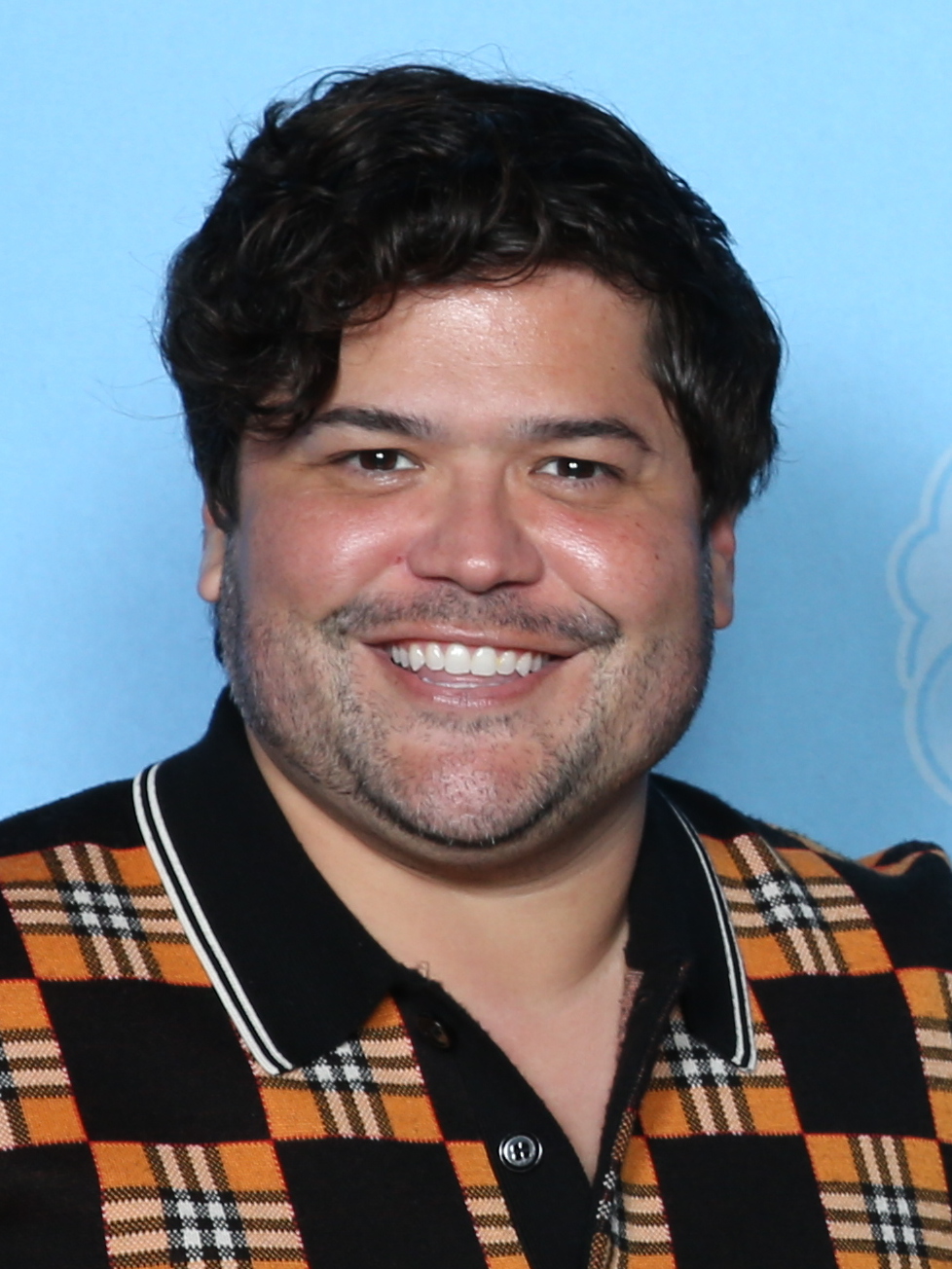 Harvey Guillén Disney Wiki Fandom