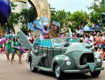 Kida and Milo at the Disney Stars and Motorcars Parade