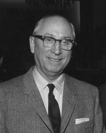 Roy O Disney Disney Wiki Fandom