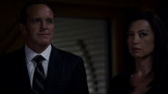 Agents of S.H.I.E.L.D. - 2x01 - Shadows - Coulson and May