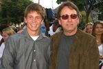 John Ritter with his youngest son, Tyler, at the premiere of Reign of Fire in June 2002.