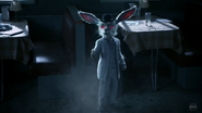 Once Upon a Time in Wonderland - 1x01 - Down the Rabbit Hole - White Rabbit in Granny's Diner