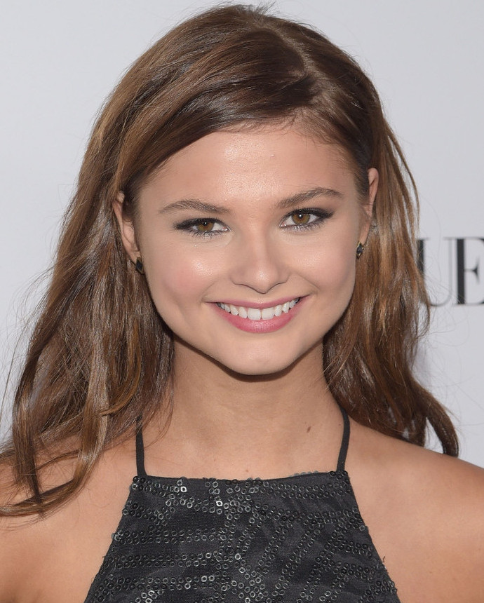 stefanie scott