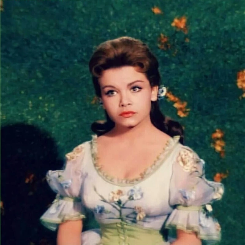 Mary Contrary