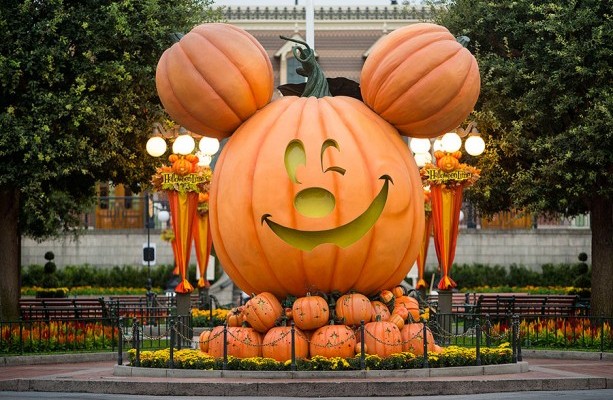 Retro Disneyland Halloween Mickey Pumpkin Baseball Jersey - CFM Store