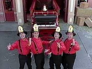 Christmas4.jpg (12 KB)