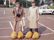 Frank samen met Ollie Johnston in Marken, Nederland in 1984.