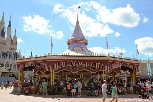 Prince-Charming-Regal-Carrousel WDW