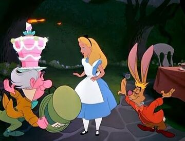 Catch My Party on X: Don't miss this gorgeous Alice in Wonderland