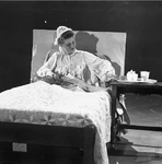 Одли выдает себя за Леди Тремейн (1).