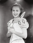 SnowWhiteAndTheSevenDwarfs1937LiveActionReference1.jpg (226 KB) Marge Champion posing as Snow White.