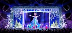 Shanghai Disneyland Frozen sing-along