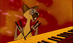 Shun Gon (The Aristocats)