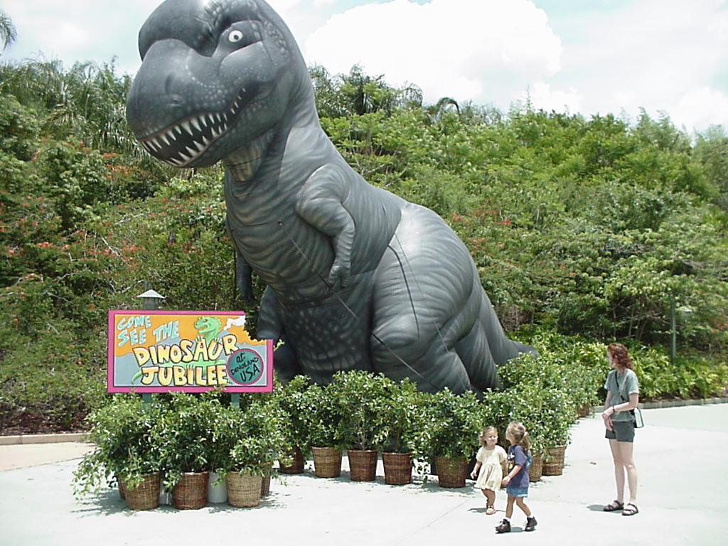 Dinosaur (attraction), Disney Wiki