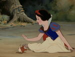 Snow-white-disneyscreencaps.com-1301