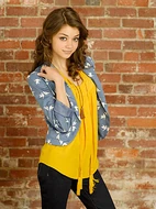 Dylan Schoenfield (Geek Charming)