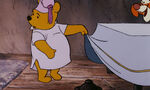 Winnie-the-pooh-disneyscreencaps.com-4011