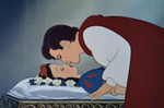 Príncipe besa Blancanieves