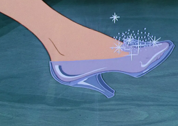 NEW Cinderella Crystal Glass Slipper Disney Princess Wedding 