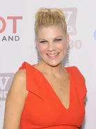 Kristen Johnston at TV Land Premiere.jpg (138 KB) Kristen Johnston attending the the TV Land holiday premiere party for for Hot in Cleveland in November 2011.