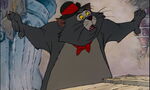 "O'MALLEY!? Hold it, cats! This little guy's on the level!"